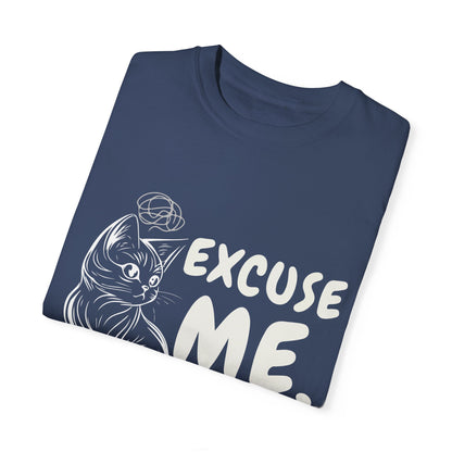Cats Lover Tee - Overthinking Cute Unisex Shirt - excuse me let me overthink while looking cute