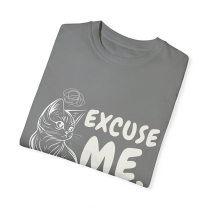 Cats Lover Tee - Overthinking Cute Unisex Shirt - excuse me let me overthink while looking cute